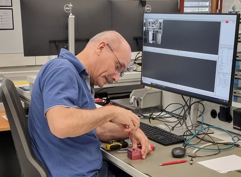 Engineer repairs 20-year-old Photonfocus industrial camera